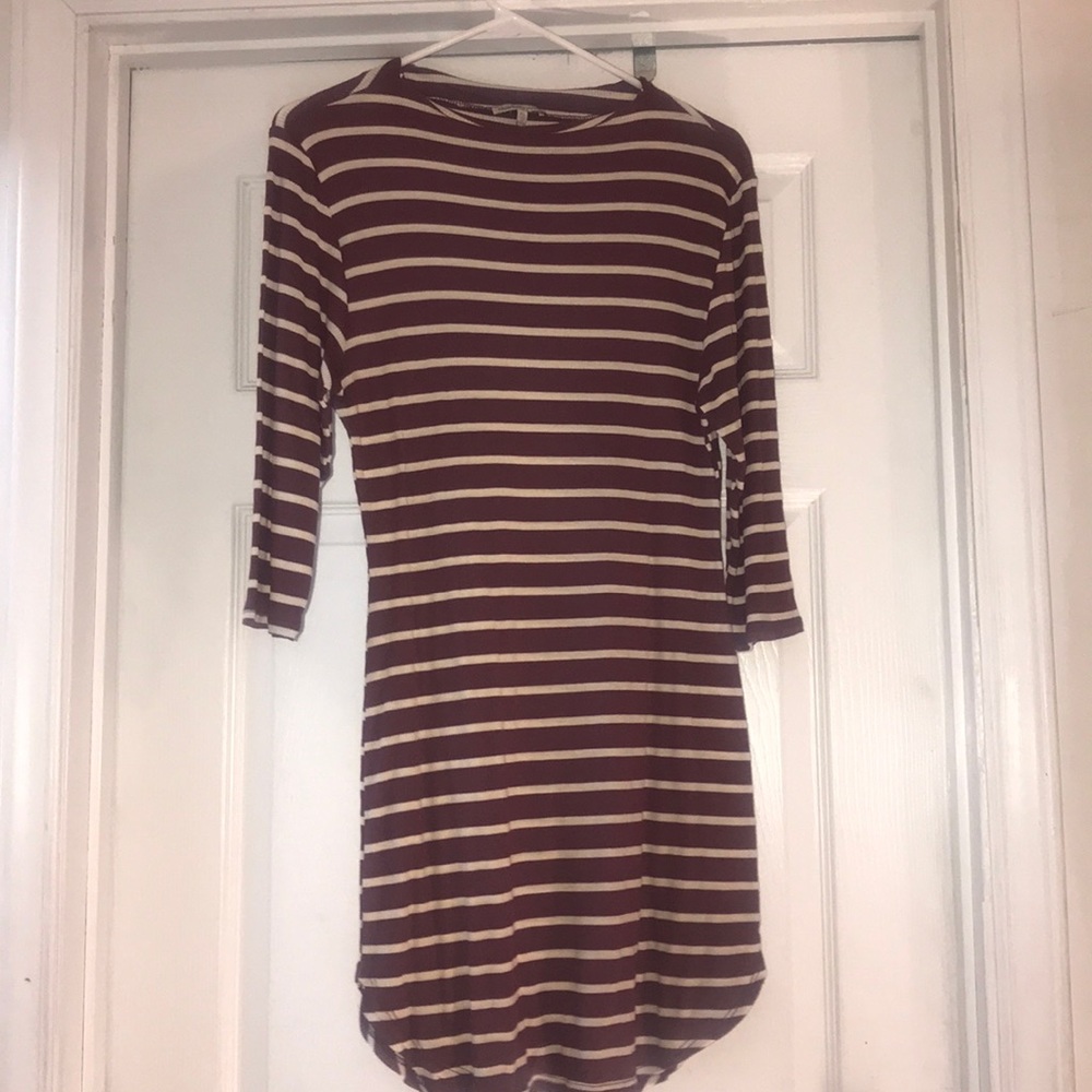 Rusty burgundy and cream bodycon dress.